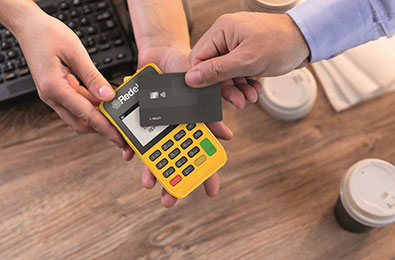 Tarjetas débito Tarjetas crédito Tarjetas en Colombia   Red de pagos Transacciones rápidas Transacciones seguras Transacciones fáciles Transacciones eficientes
